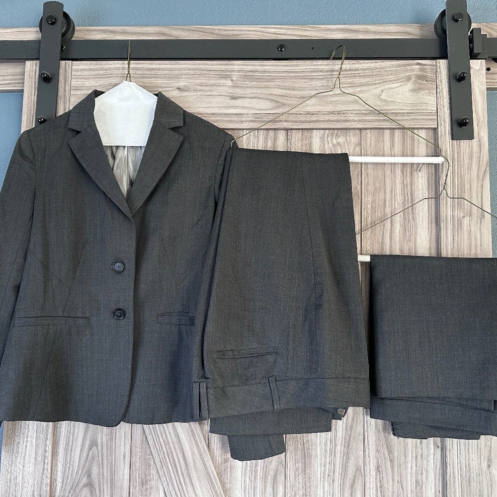 Ann Taylor pant and skirt suite set